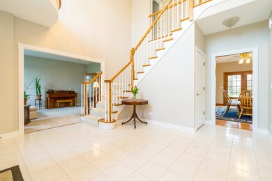 1803 Baybrook Ct, Naperville, IL 60564 - photo 4