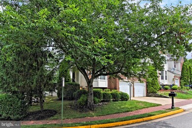 8828 Carpenters Hall Dr, Lorton, VA 22079 - photo 2
