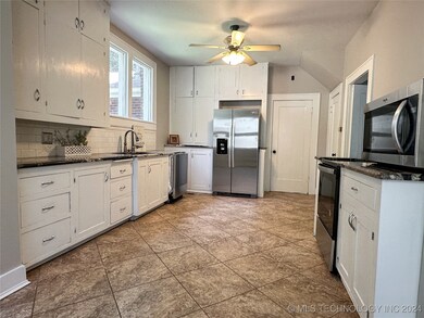 415 E Osage Ave, McAlester, OK 74501 - photo 6