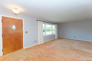 84 Spring Rd, Schenectady, NY 12302 - photo 5