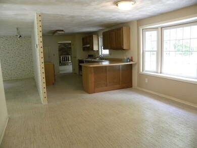 21 Larnis Rd, Framingham, MA 01701 - photo 6