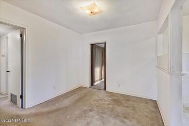 506 Oglethorpe Rd, Jacksonville, FL 32216 - photo 4