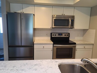2 kitchen 3