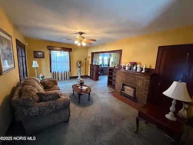 2554 York St, Toledo, OH 43605 - photo 3