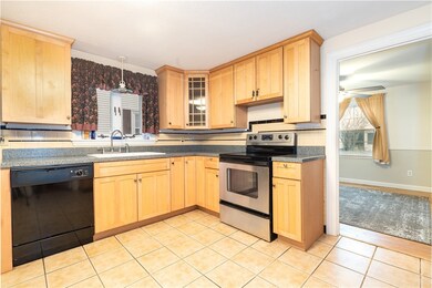 36 Vale Ave, Cranston, RI 02910 - photo 5