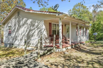 1899 Fullers Chapel Rd, Chatsworth, GA 30705 - photo 3