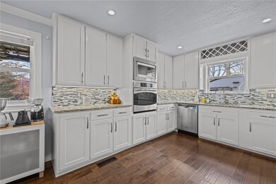 401 NW H St, Bentonville, AR 72712 - photo 7