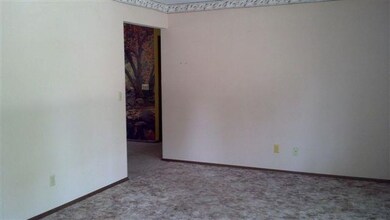 2924 Frontenac Ave, Stevens Point, WI 54481 - photo 3