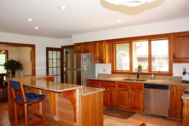 296 Chester Arthur Rd, Hartford, VT 05001 - photo 5