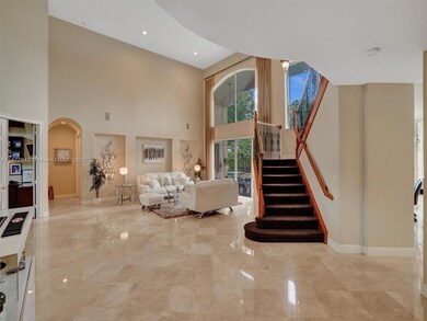 10461 N Lake Vista Cir, Davie, FL 33328 - photo 7