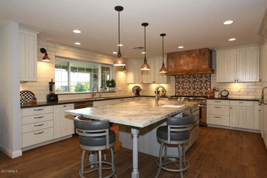 Kitchen-Island