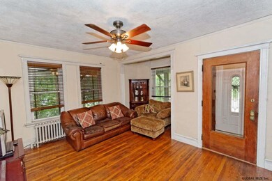 40 Hillview Ave, Rensselaer, NY 12144 - photo 6