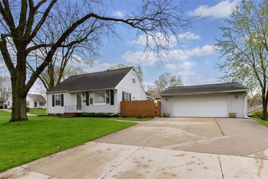 2220 Haven Ct SW, Cedar Rapids, IA 52404 - photo 4