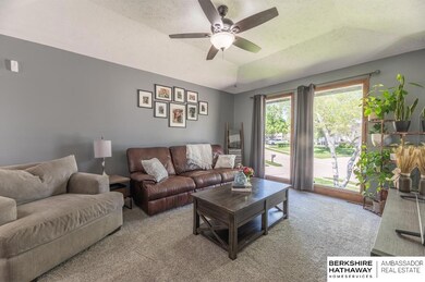 12955 Redman Cir, Omaha, NE 68164 - photo 5