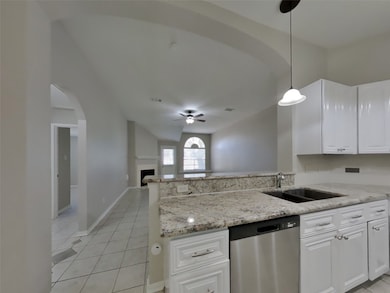 18707 Singing Woods Dr, Humble, TX 77346 - photo 6