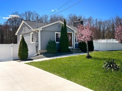155 Shoemaker Ln, Agawam, MA 01001 - photo 2