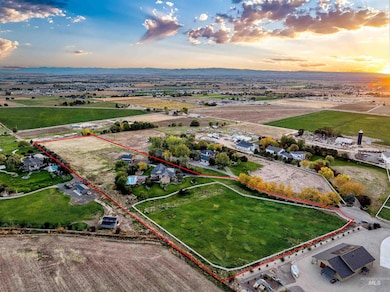 4262 S Rustler Ln, Meridian, ID 83642 - photo 3