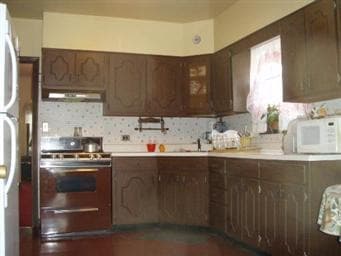 5245 W Nelson St, Chicago, IL 60641 - photo 5