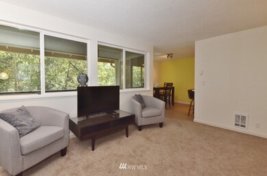 20156 Vikings Crest Loop NE unit 7-303, Poulsbo, WA 98370 - photo 4