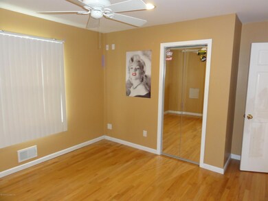 6 Colgate Ct, Hazlet, NJ 07730 - photo 7