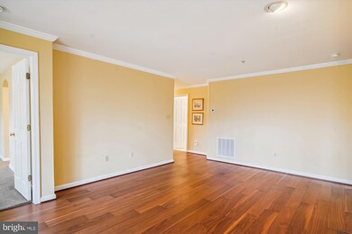 125 Timberbrook Ln unit 202, Gaithersburg, MD 20878 - photo 4