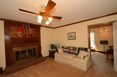 300 University Dr, Jacksonville, NC 28546 - photo 5