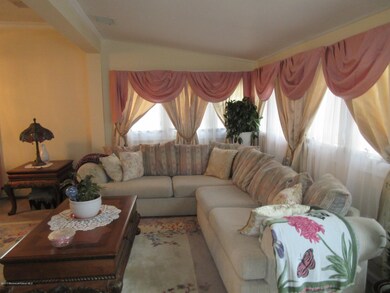 76 Cherry St, Tinton Falls, NJ 07724 - photo 5