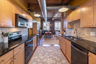 66 Landing Ln unit 313, Laconia, NH 03246 - photo 7