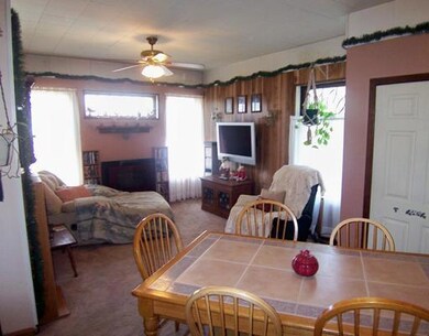 Den/Family/Great Room.