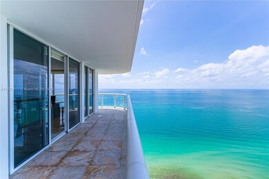 Main Balcony