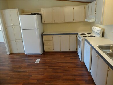 33110 Mckinley Cir, Magnolia, TX 77354 - photo 2