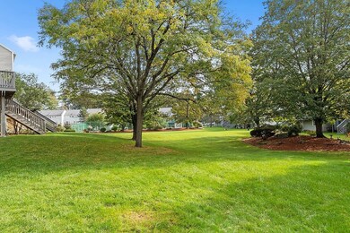 70 Profile Cir, Nashua, NH 03063 - photo 4