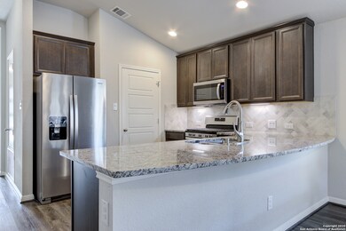 8835 Straight Oaks, San Antonio, TX 78254 - photo 6