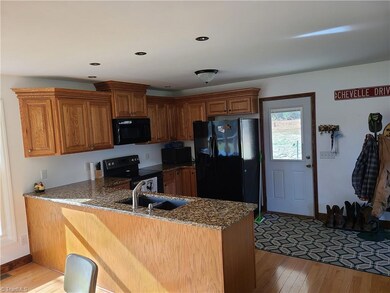 5873 High Pine Church Rd, Asheboro, NC 27205 - photo 4