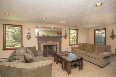 61 Arrowhead Way, Warwick, RI 02886 - photo 6