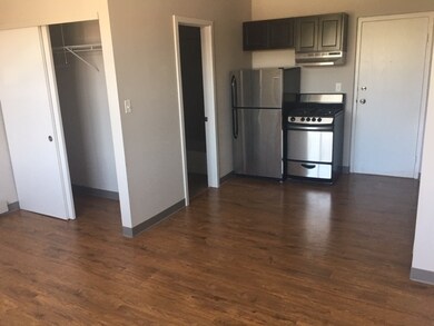 720 Crescent St unit 202, Wheaton, IL 60187 - photo 4