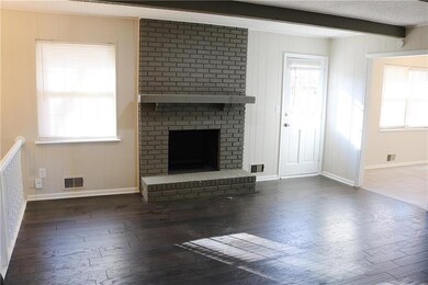 713 NW 11th St, Blue Springs, MO 64015 - photo 3