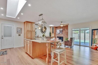 KITCHEN 1