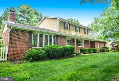 2216 Cloverdale Dr, Fallston, MD 21047 - photo 4