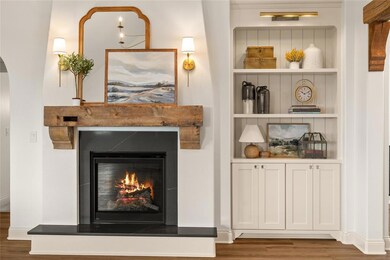 205 SW 17th St, Ankeny, IA 50023 - photo 2