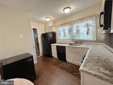 23 Eastgate Ln, Willingboro, NJ 08046 - photo 6