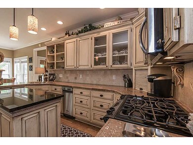 115 Fox Glove Ln, Bentonville, AR 72712 - photo 7