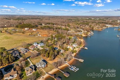 124 Bentley Ct unit 6, Troutman, NC 28166 - photo 5