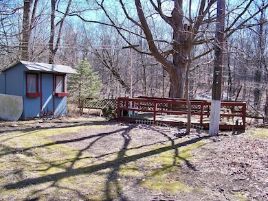 563 Ann St, Stroudsburg, PA 18360 - photo 6