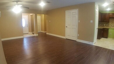 25234 Lady Ellen Dr, Hockley, TX 77447 - photo 5