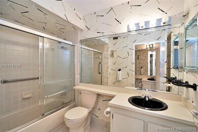 9111 Fairbanks Ln unit 5, Boca Raton, FL 33496 - photo 4