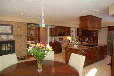 10 Cemetery St, Mendon, MA 01756 - photo 2