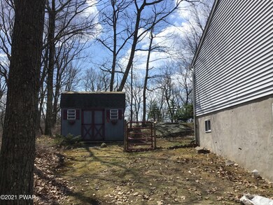 223 Maple Ridge Dr, Hawley, PA 18428 - photo 3