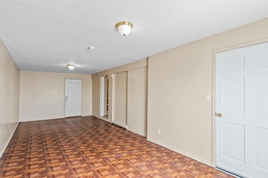 1038 Green Lilac Cir, El Paso, TX 79915 - photo 5