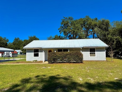 1067 NE 424th Ave, Old Town, FL 32680 - photo 3